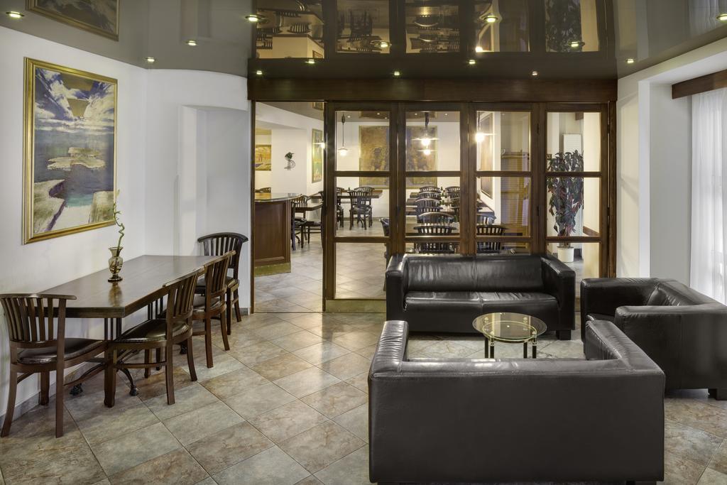 Hotel Otar Praag Buitenkant foto