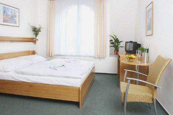 Hotel Otar Praag Buitenkant foto