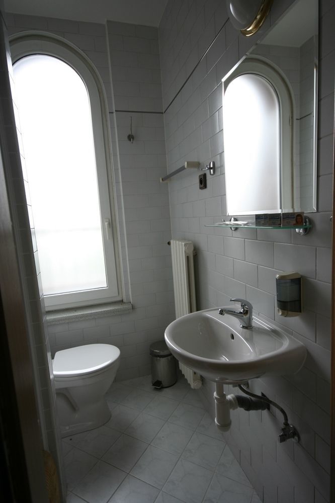 Hotel Otar Praag Buitenkant foto